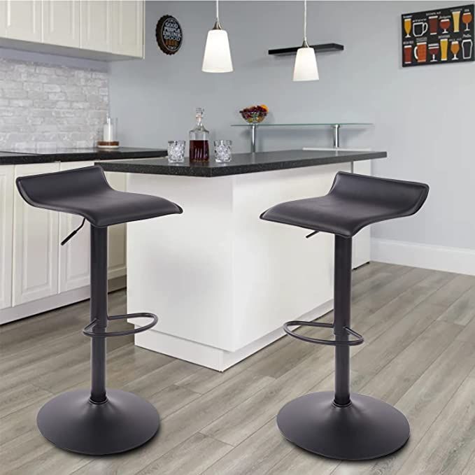 HOMEMAKE FURNITURE Taburete de Bar de Diseño Moderno Ajustable Giratorio de 360° con Cojín de Asiento Aerodinámico para Cocina Bar Sala de Estar Juego de 2 Todo Negro - HOMEMAKE